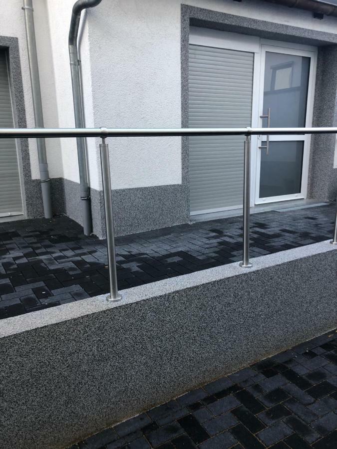 Apartment 4 Rent *