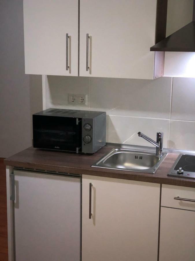 Apartment 4 Rent *